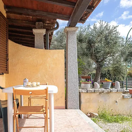 Casa Vacanze Palmadula 別荘 パルマドゥラ